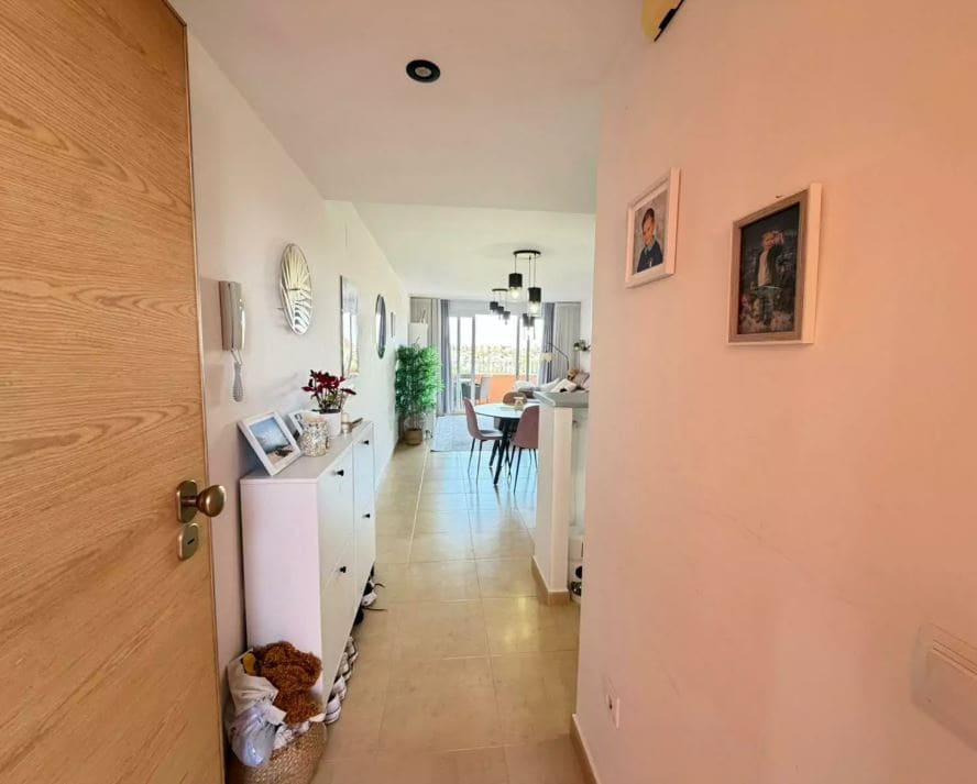 2 soverom Leilighet til salgs i Mar Menor Golf Resort med garasje - € 239 950 (Ref: 9769119)