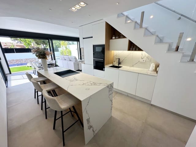 3 soverom Villa til salgs i Santiago de la Ribera, San Javier med svømmebasseng - € 599 000 (Ref: 9771894)