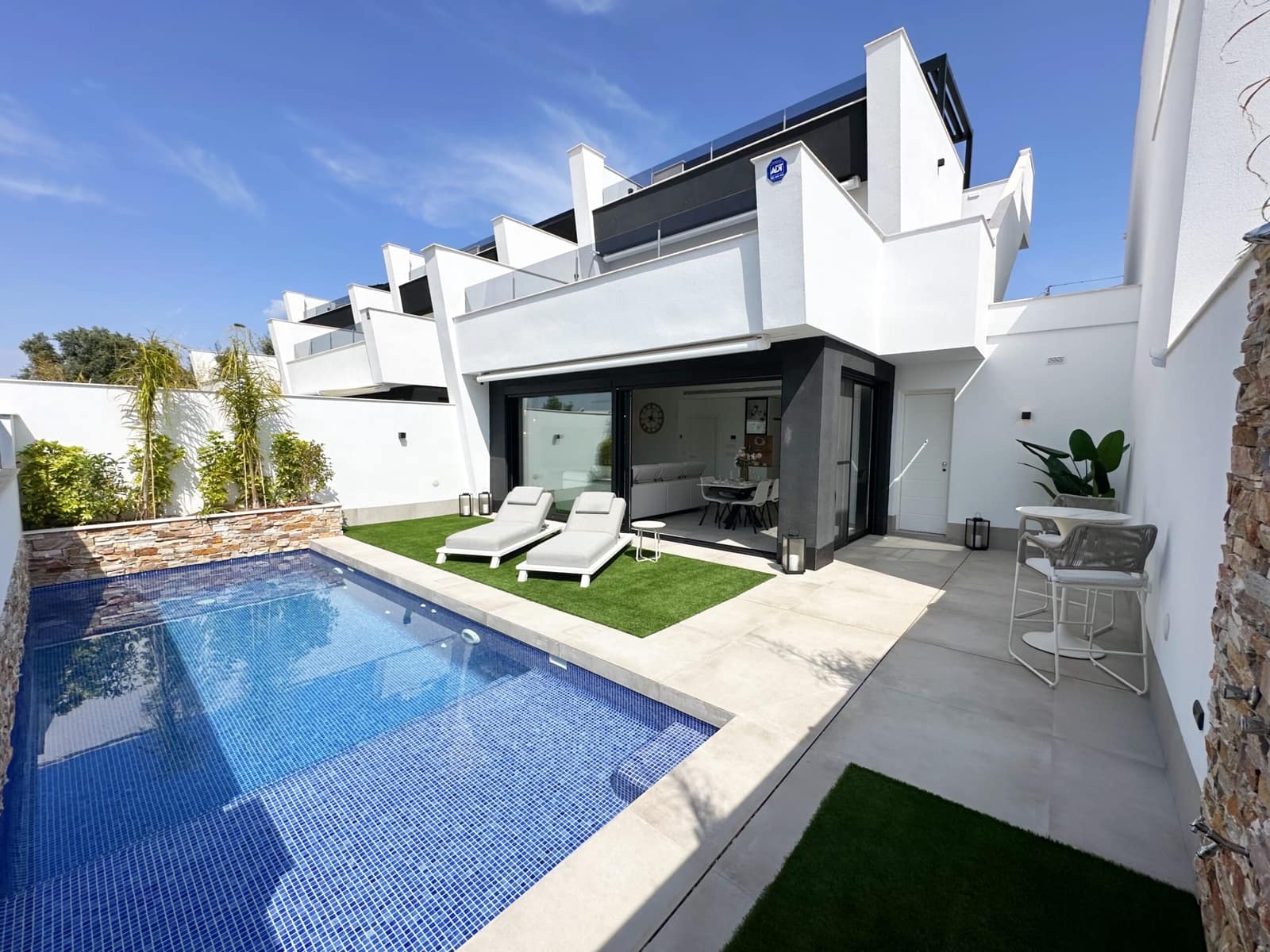 3 soverom Villa til salgs i Santiago de la Ribera med svømmebasseng - € 599 000 (Ref: 9771894)
