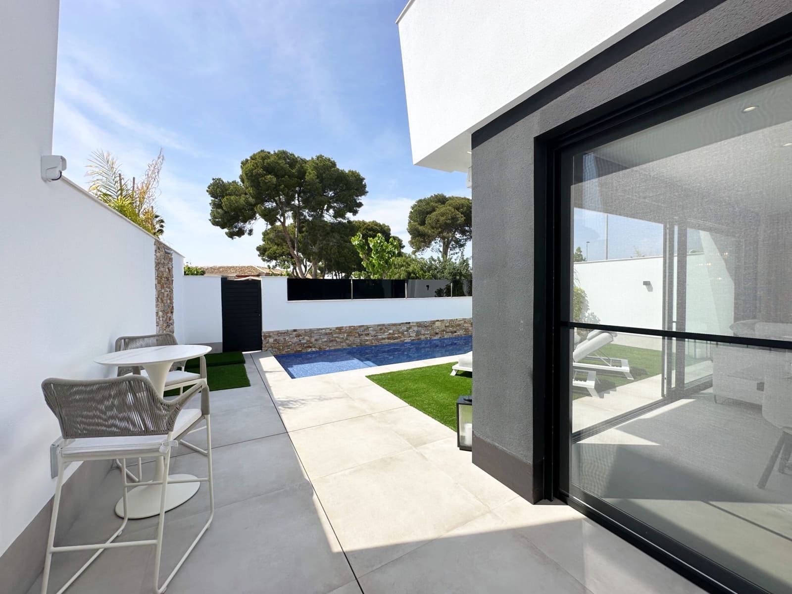 3 soverom Villa til salgs i Santiago de la Ribera med svømmebasseng - € 599 000 (Ref: 9771894)