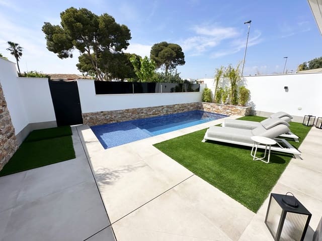 3 soverom Villa til salgs i Santiago de la Ribera, San Javier med svømmebasseng - € 599 000 (Ref: 9771894)