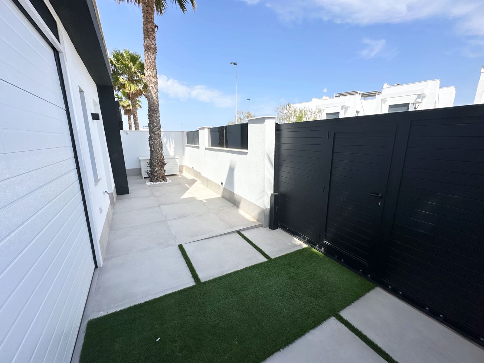 3 soverom Villa til salgs i Santiago de la Ribera med svømmebasseng - € 599 000 (Ref: 9771894)