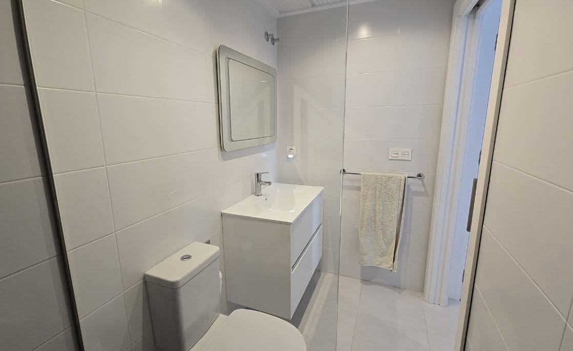 Apartamento de 2 habitaciones en San Pedro del Pinatar en venta - 185.000 € (Ref: 9787584)