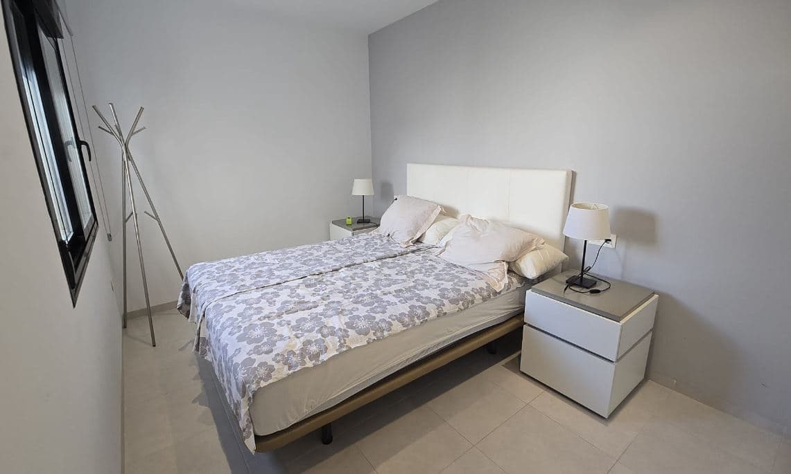 Apartamento de 2 habitaciones en San Pedro del Pinatar en venta - 185.000 € (Ref: 9787584)