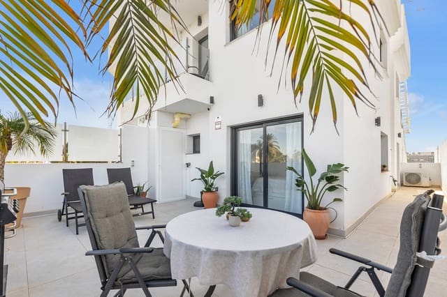 2 slaapkamer Appartement te koop in Los Alcázares met zwembad - € 264.900 (Ref: 9787824)