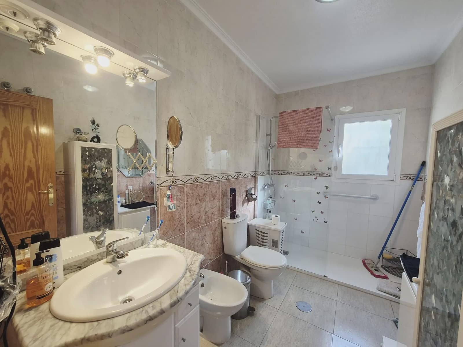 Chalet de 4 habitaciones en Murcia ciudad en venta con piscina - 299.000 € (Ref: 9812468)