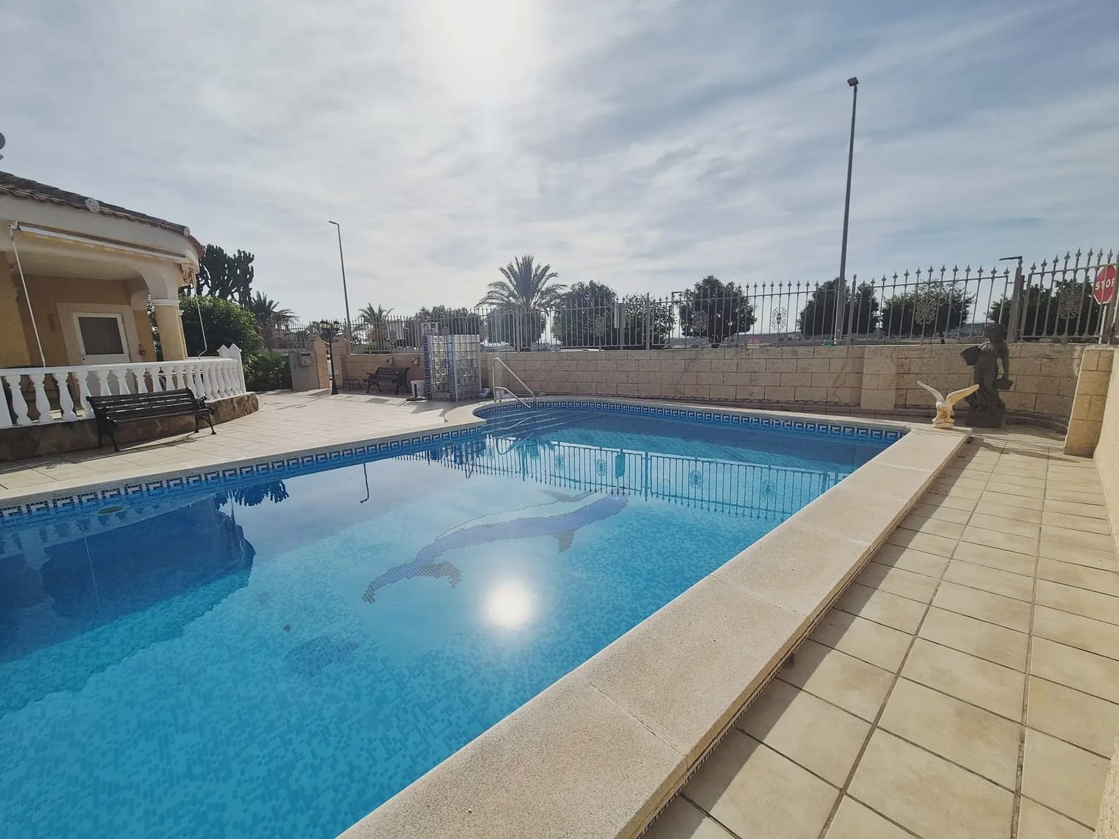 Chalet de 4 habitaciones en Murcia ciudad en venta con piscina - 299.000 € (Ref: 9812468)