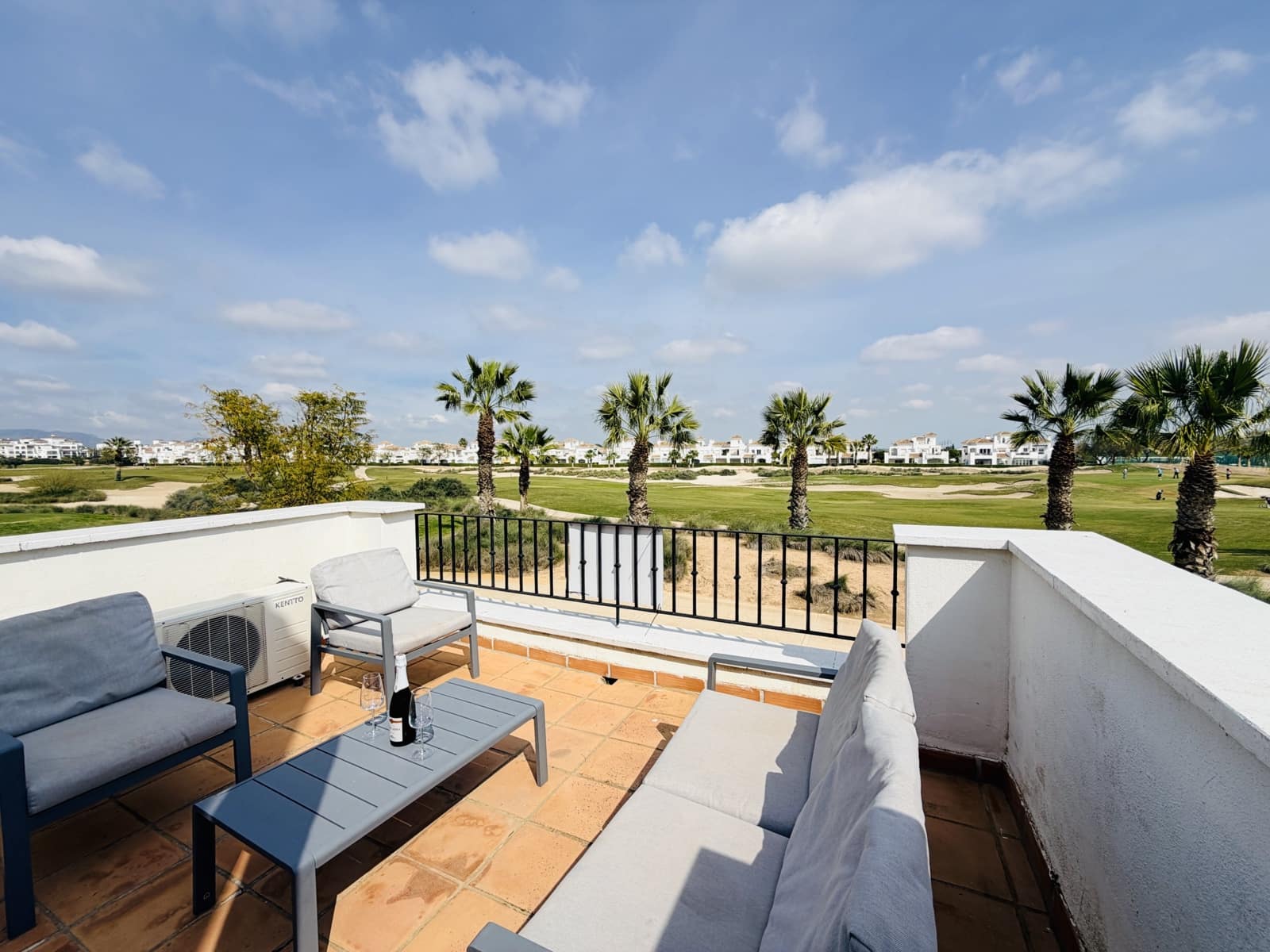 2 bedroom Townhouse for sale in La Torre Golf Resort with pool - € 189,950 (Ref: 9841462)