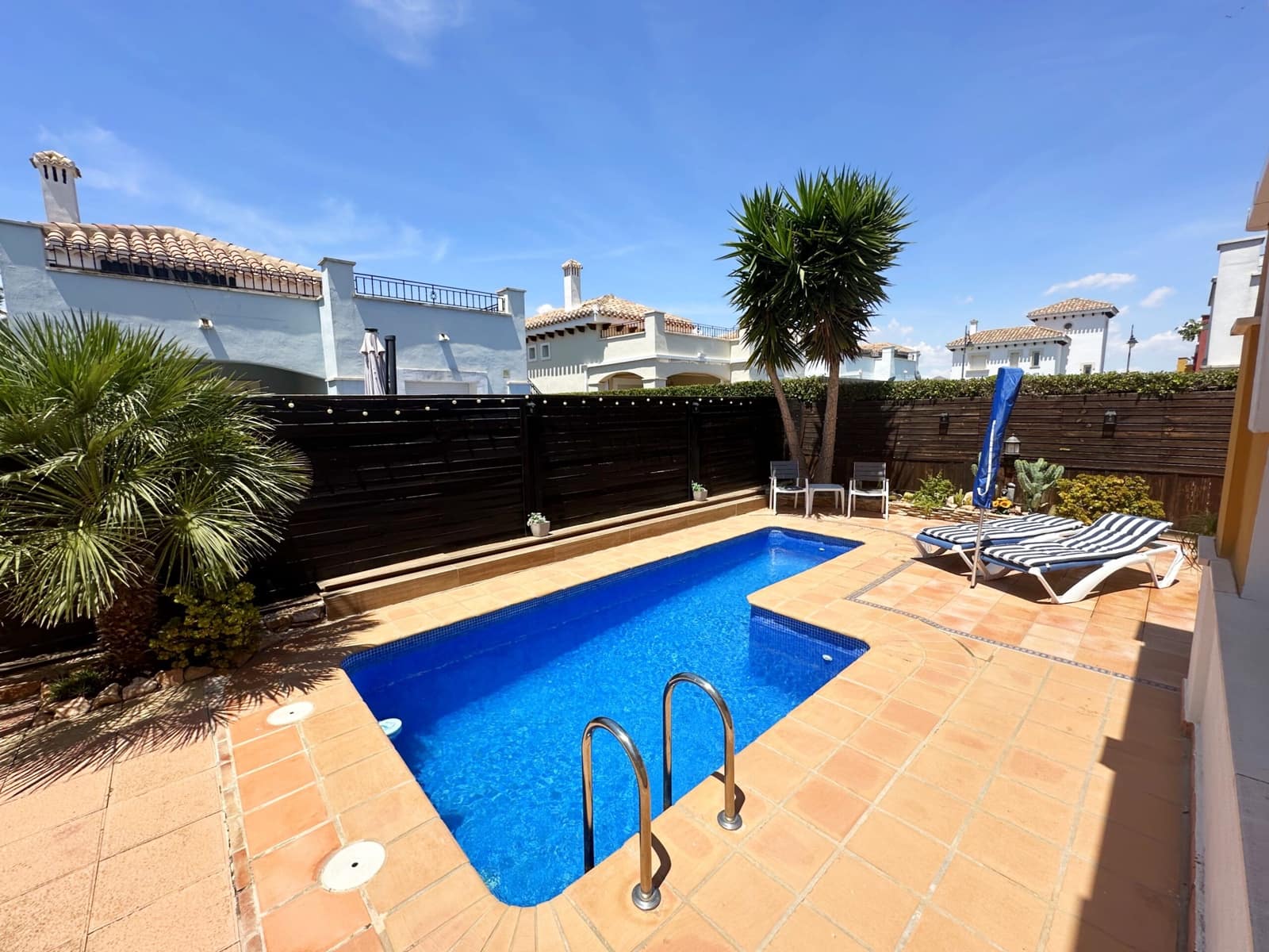 2 bedroom Villa for sale in Mar Menor Golf Resort with pool - € 265,000 (Ref: 9841608)