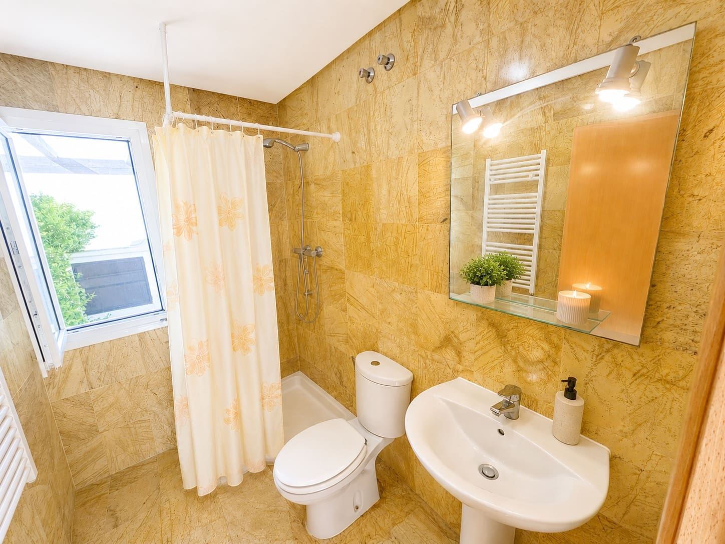 2 makuuhuone Huvila myytävänä paikassa Mar Menor Golf Resort mukana uima-altaan - 265 000 € (Ref: 9841608)