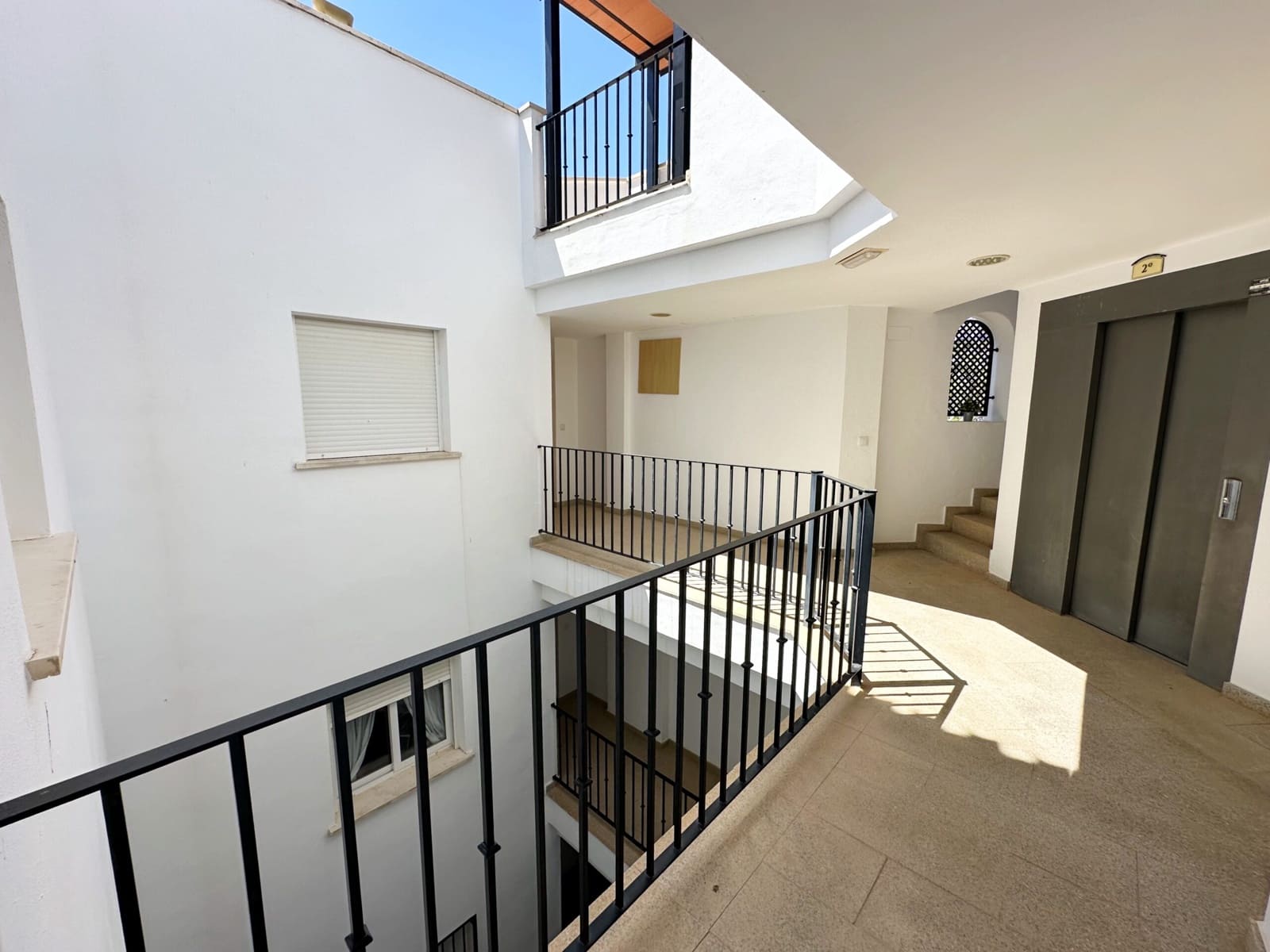 2 bedroom Apartment for sale in La Torre Golf Resort with pool - € 165,000 (Ref: 9844019)