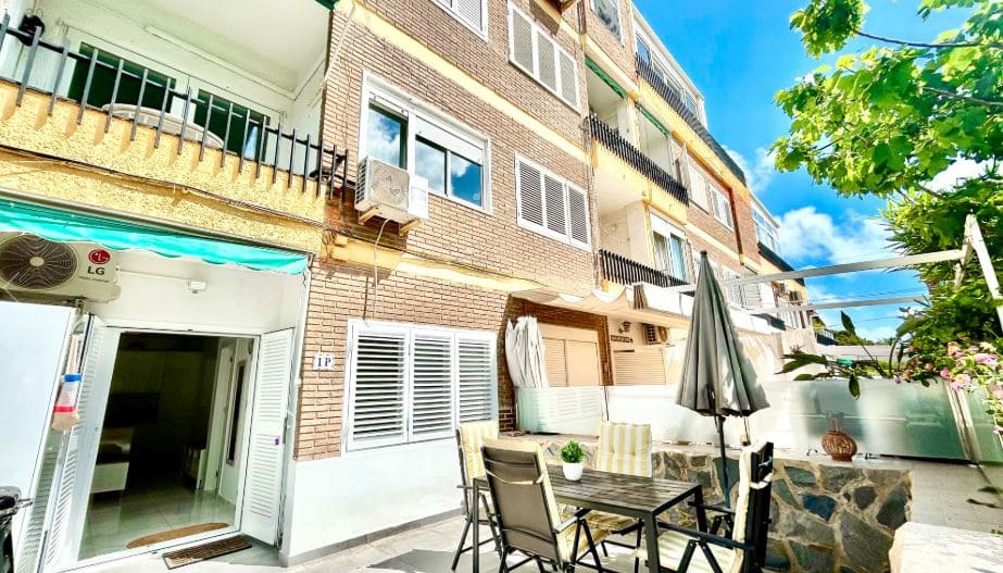 2 makuuhuone Huoneisto myytävänä paikassa La Zenia - 189 900 € (Ref: 9850536)