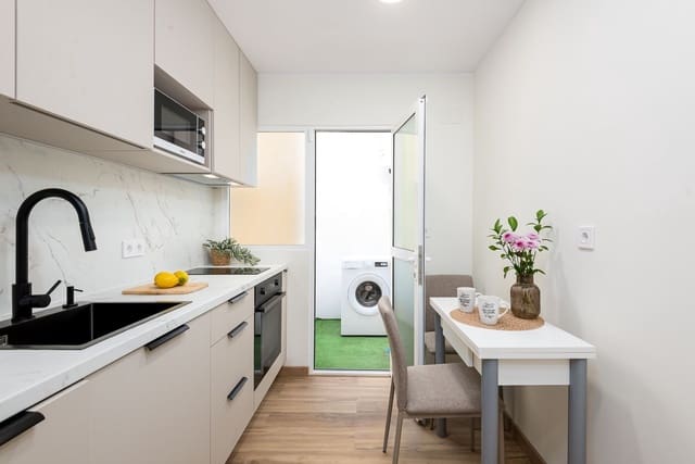 2 bedroom Apartment for sale in San Pedro del Pinatar - € 168,900 (Ref: 9860873)