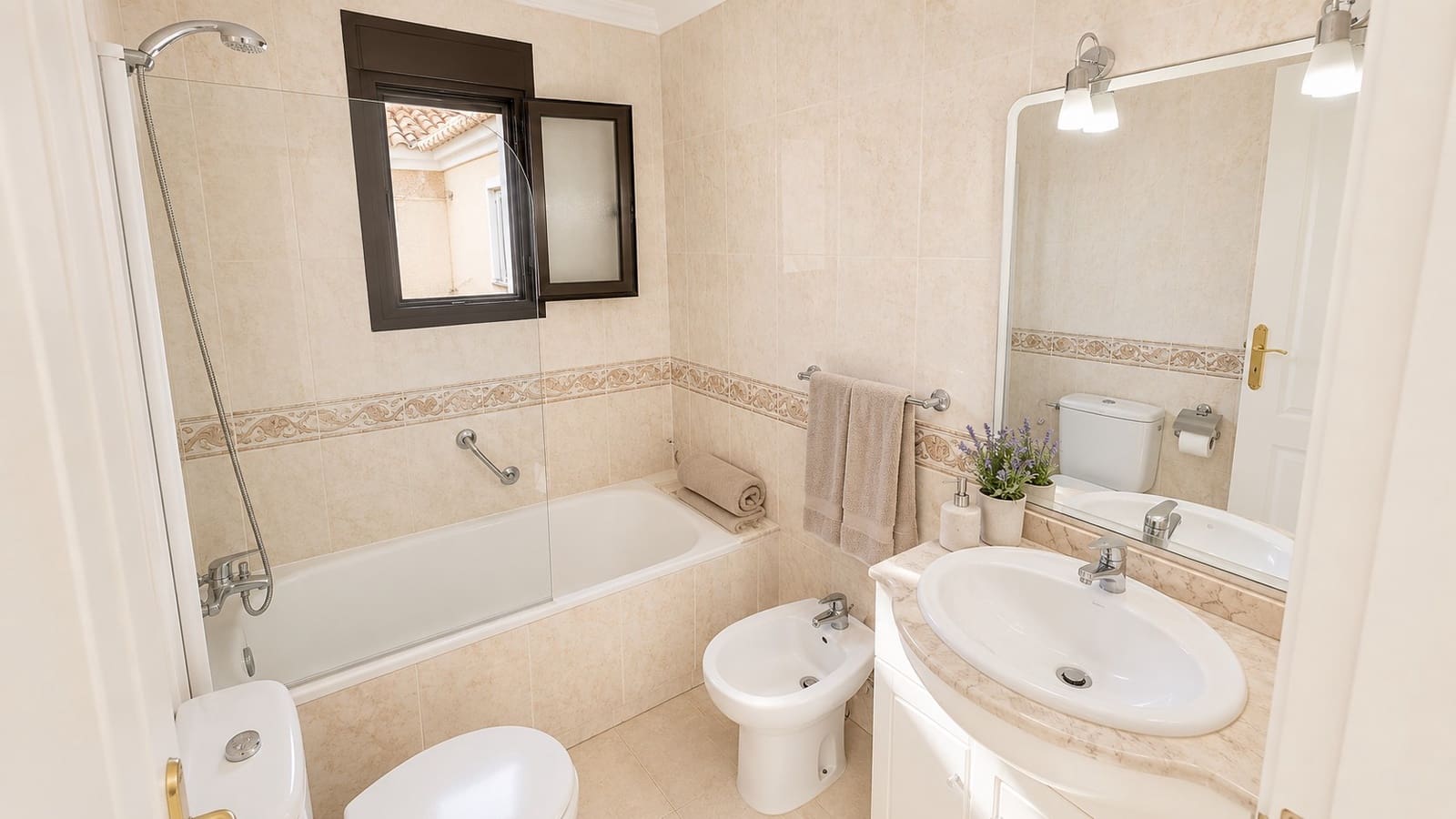 2 bedroom Apartment for sale in Los Narejos with pool - € 229,999 (Ref: 9863673)