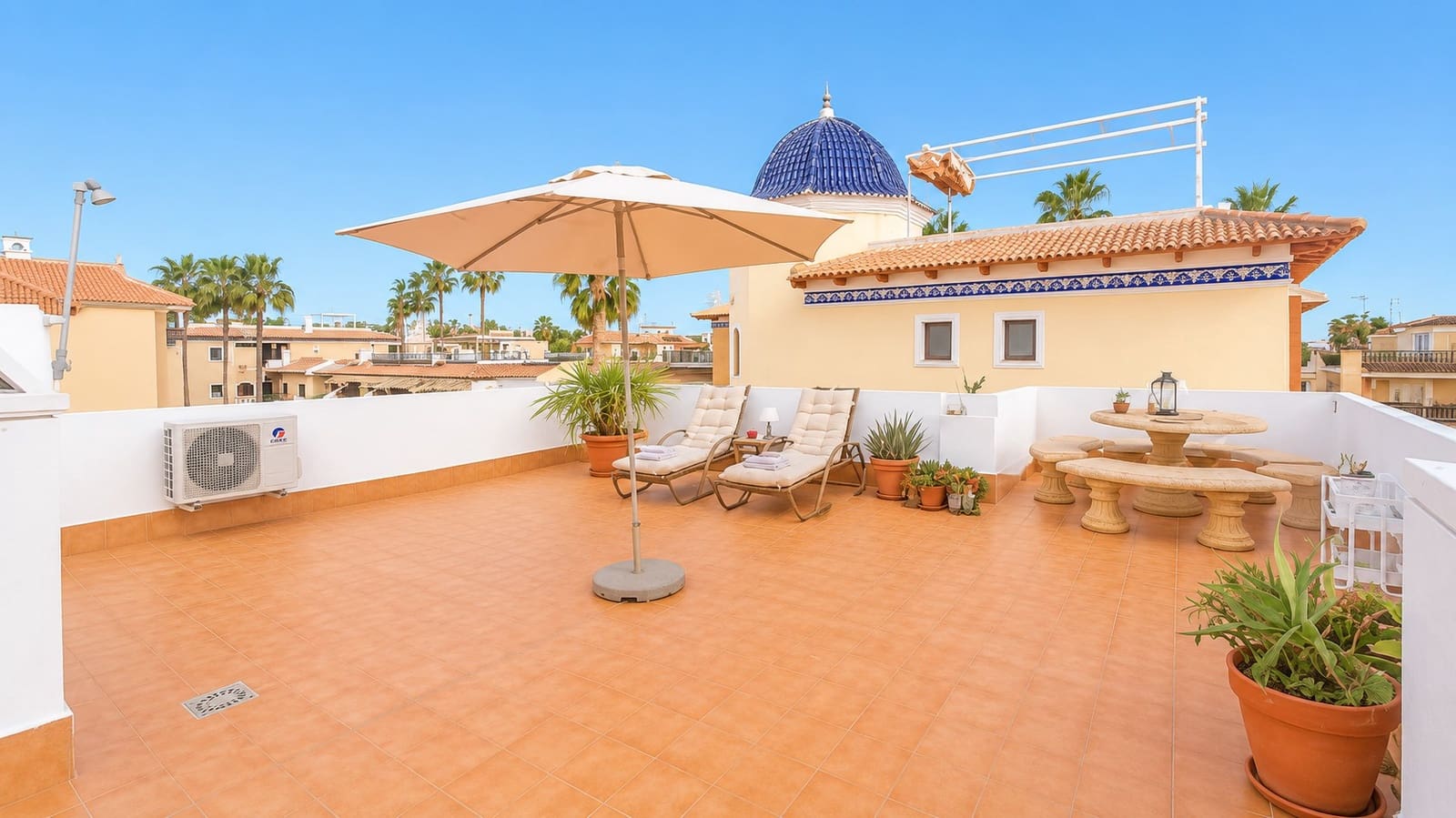 2 bedroom Apartment for sale in Los Narejos with pool - € 229,999 (Ref: 9863673)