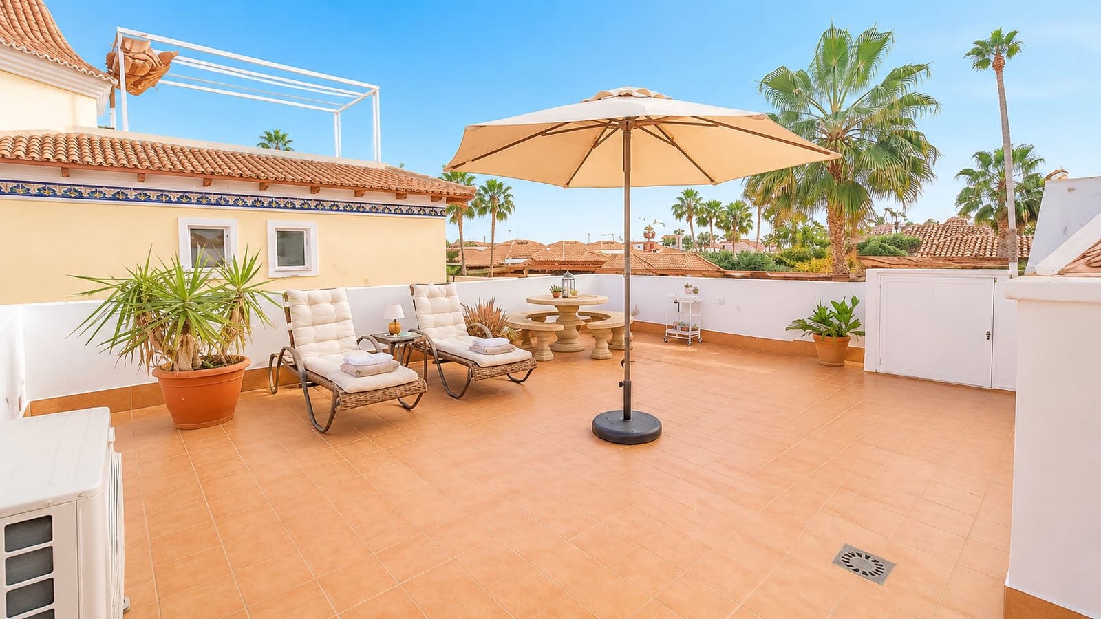 2 bedroom Apartment for sale in Los Narejos with pool - € 229,999 (Ref: 9863673)