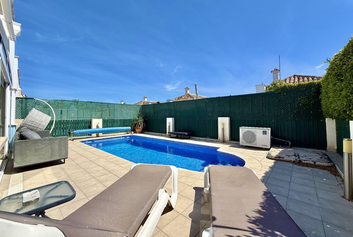 2 soveværelse Byhus til salg i Mar Menor Golf Resort med swimmingpool - € 299.950 (Ref: 9883605)