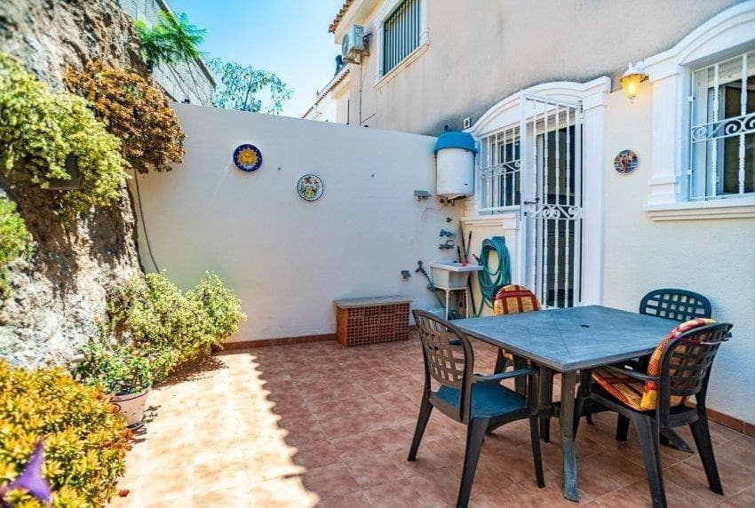 2 bedroom Townhouse for sale in Murcia city with pool - € 147,500 (Ref: 9909475)