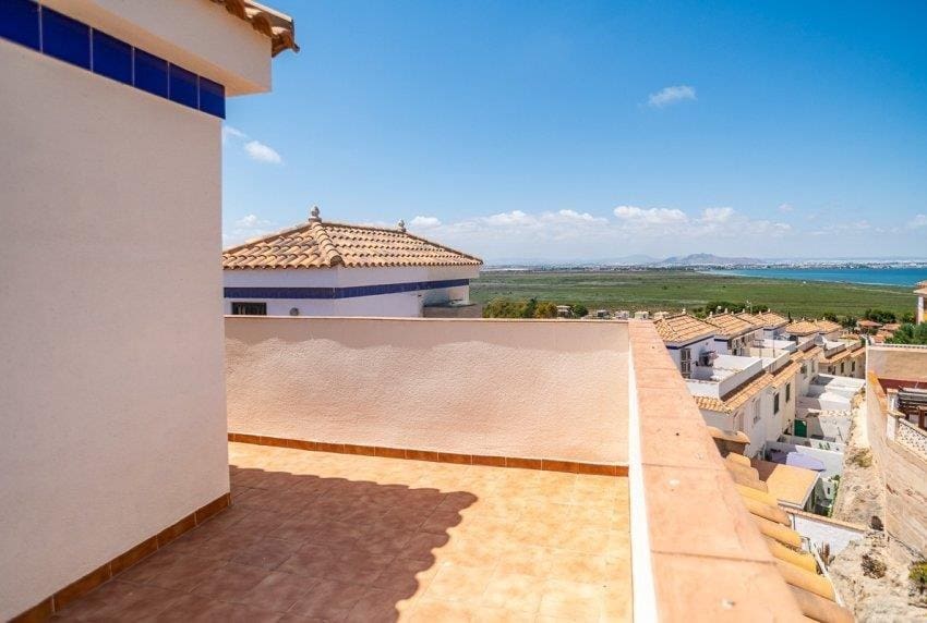 2 bedroom Townhouse for sale in Murcia city with pool - € 147,500 (Ref: 9909475)