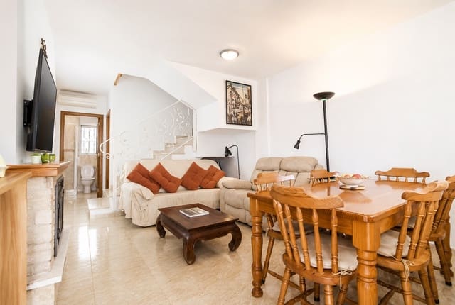 2 bedroom Townhouse for sale in Murcia city with pool - € 147,500 (Ref: 9909475)