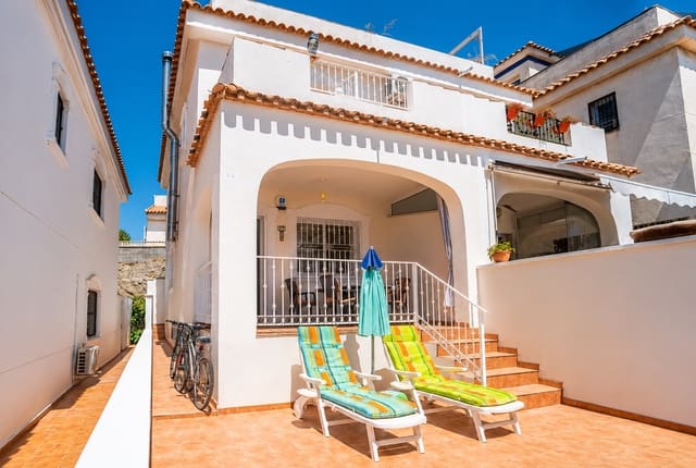 2 bedroom Townhouse for sale in Murcia city with pool - € 147,500 (Ref: 9909475)