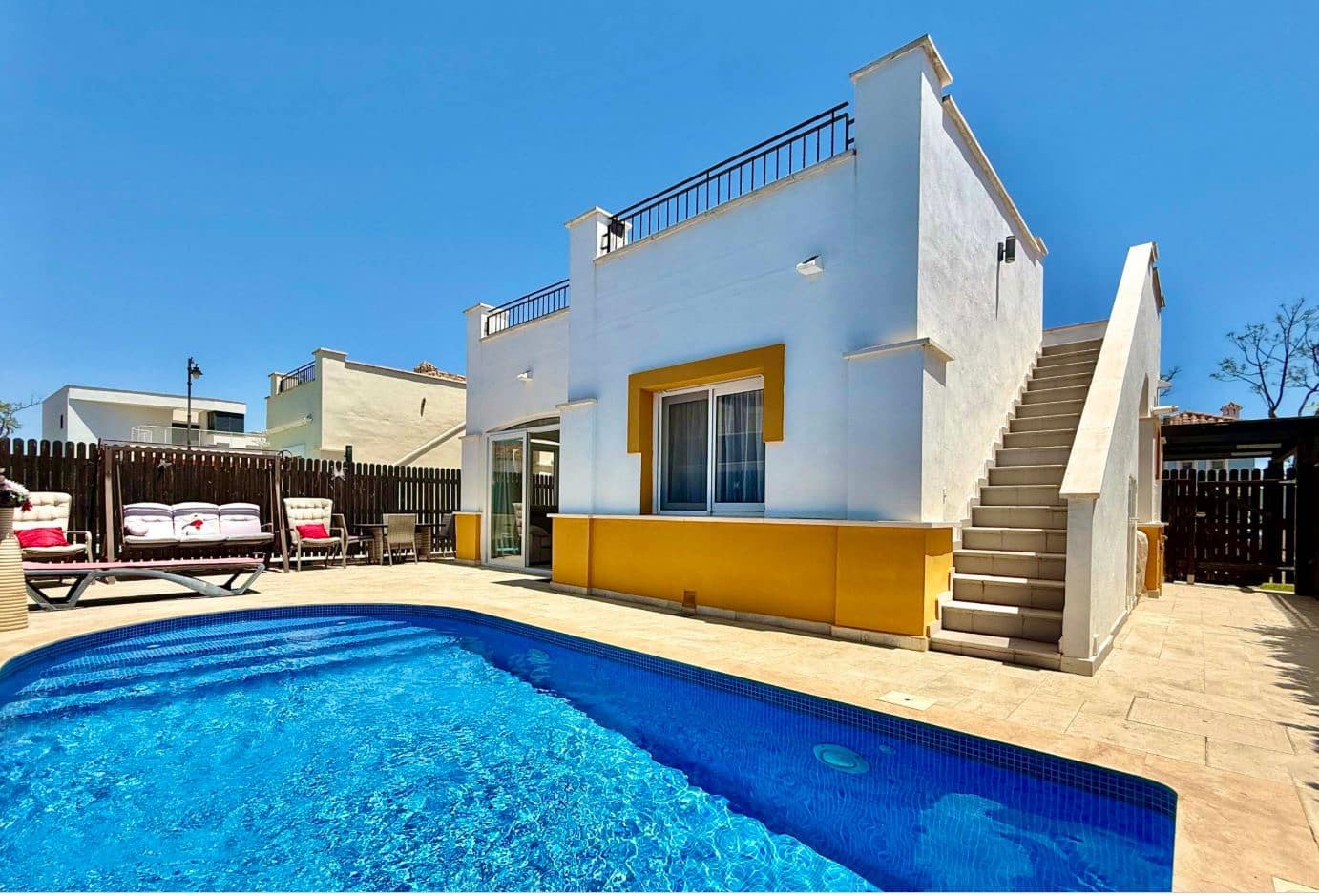 2 bedroom Villa for sale in Mar Menor Golf Resort - € 320,000 (Ref: 9921329)