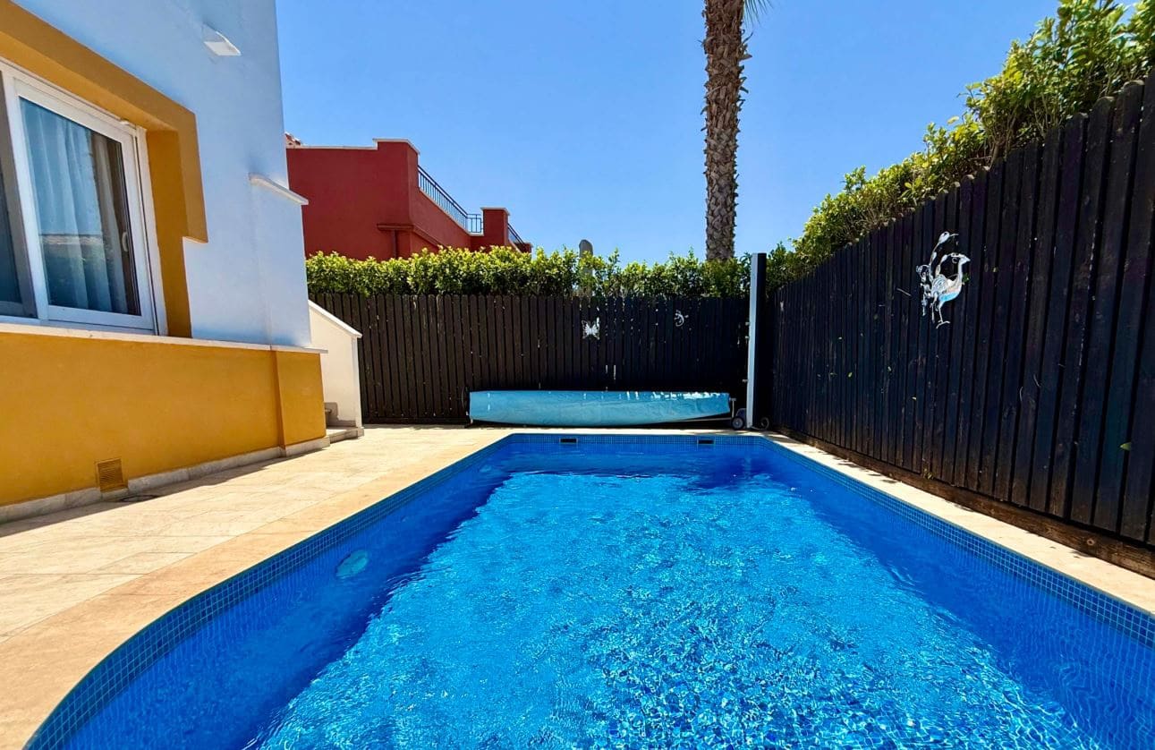 2 bedroom Villa for sale in Mar Menor Golf Resort - € 320,000 (Ref: 9921329)