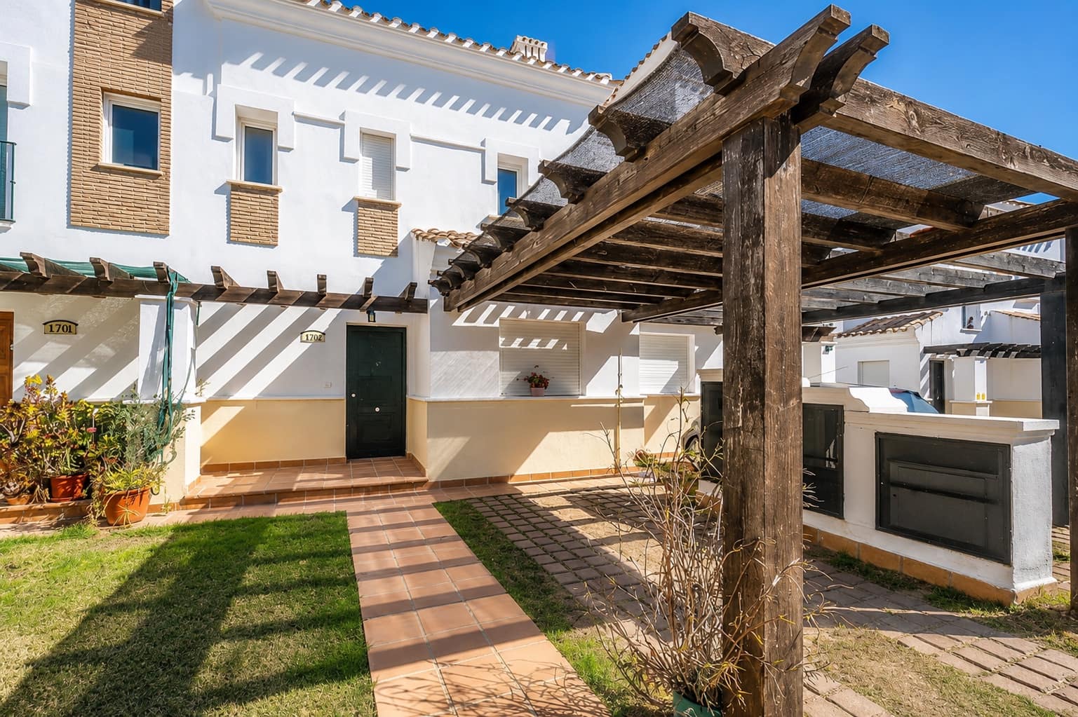 2 bedroom Townhouse for sale in La Torre Golf Resort - € 180,000 (Ref: 9937256)