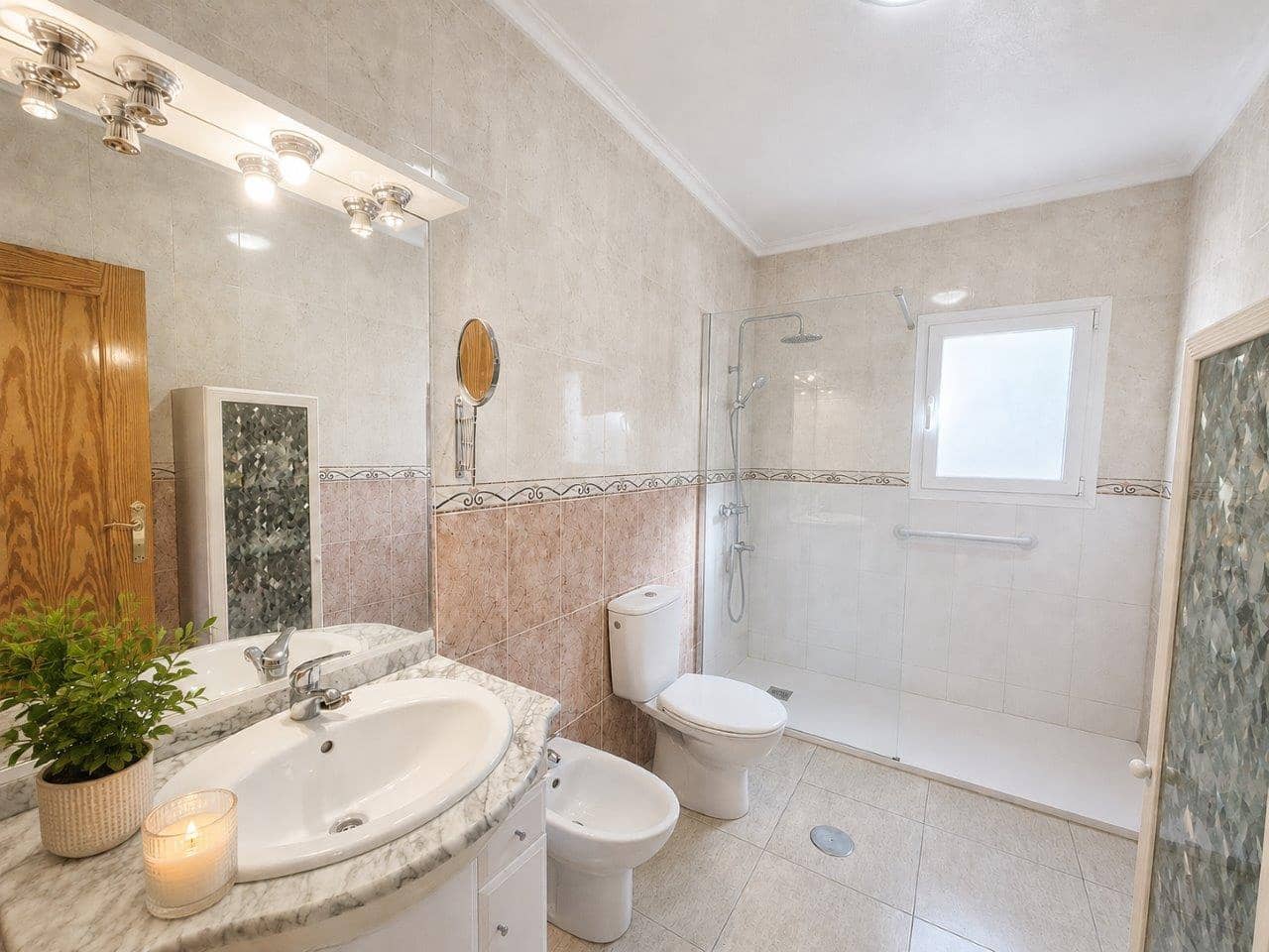 4 soveværelse Villa til salg i Murcia by - € 279.999 (Ref: 9946761)