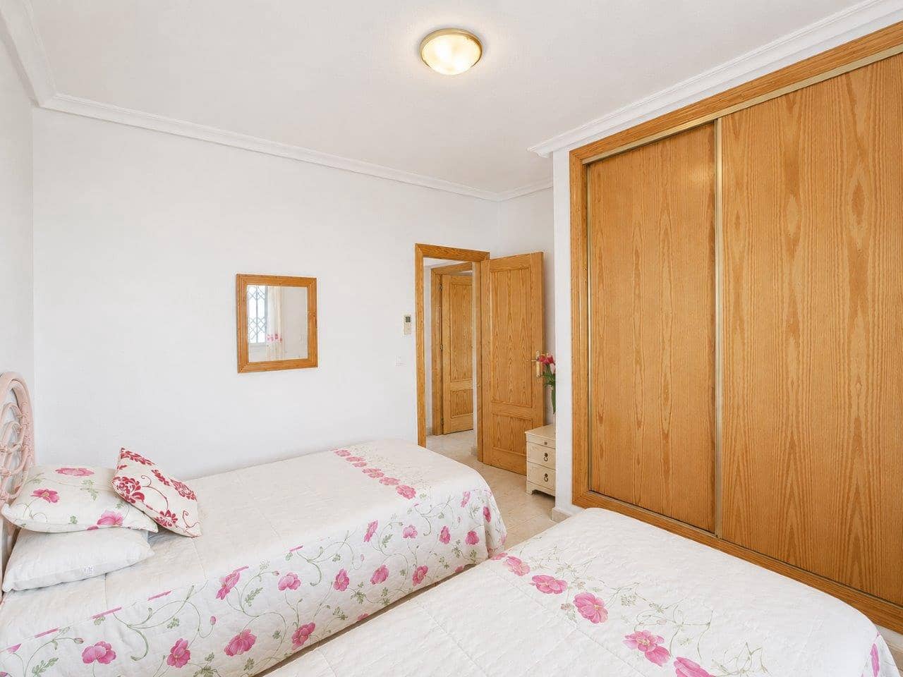 4 soveværelse Villa til salg i Murcia by - € 279.999 (Ref: 9946761)