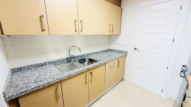 2 soveværelse Lejlighed til salg i El Valle Golf Resort, Murcia by - € 209.950 (Ref: 9961221)
