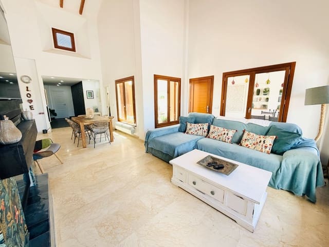 4 soveværelse Villa til salg i El Valle Golf Resort, Murcia by med swimmingpool - € 525.000 (Ref: 9961553)