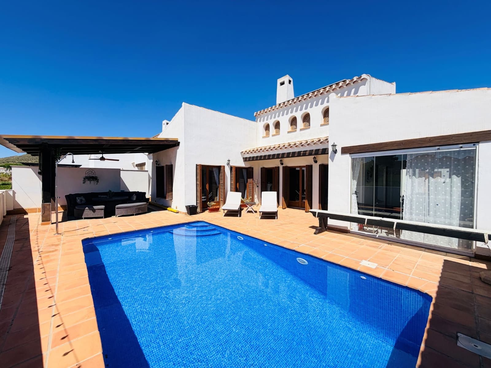 4 soveværelse Villa til salg i El Valle Golf Resort med swimmingpool - € 525.000 (Ref: 9961553)