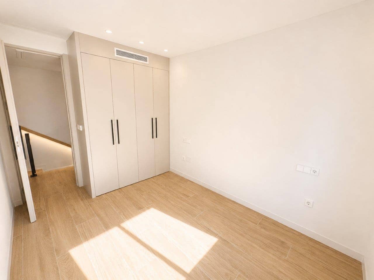 3 Zimmer Villa zu verkaufen in Santiago de la Ribera - 529.900 € (Ref: 9996251)