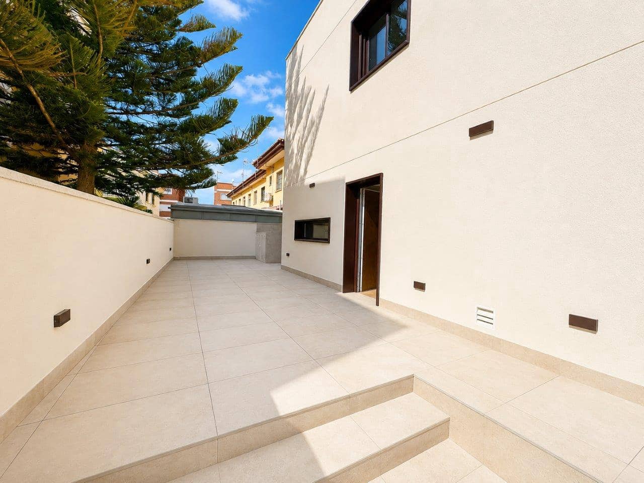 3 Zimmer Villa zu verkaufen in Santiago de la Ribera - 529.900 € (Ref: 9996251)