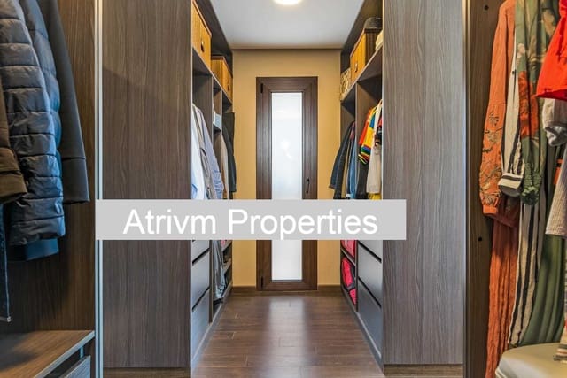 4 bedroom Villa for rent in Ciudad Quesada, Rojales with pool - € 4,300 (Ref: 4973892)