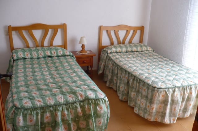 3 sypialnia Dom do wynajęcia w Guardamar del Segura z basenem - 675 € (Ref: 5018496)