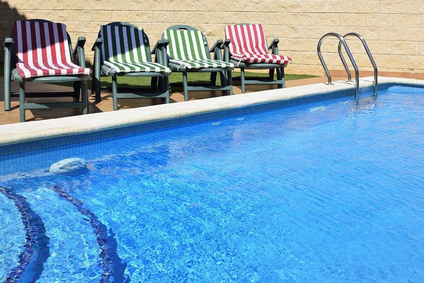 4 makuuhuone Huvila vuokrattavana paikassa Villamartin mukana uima-altaan - 1 400 € (Ref: 5020430)