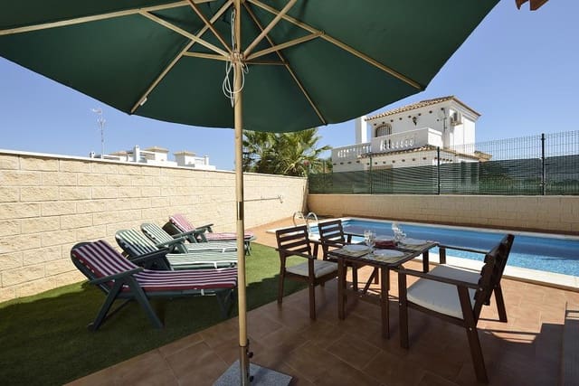 4 makuuhuone Huvila vuokrattavana paikassa Villamartin, Orihuela mukana uima-altaan - 1 400 € (Ref: 5020430)