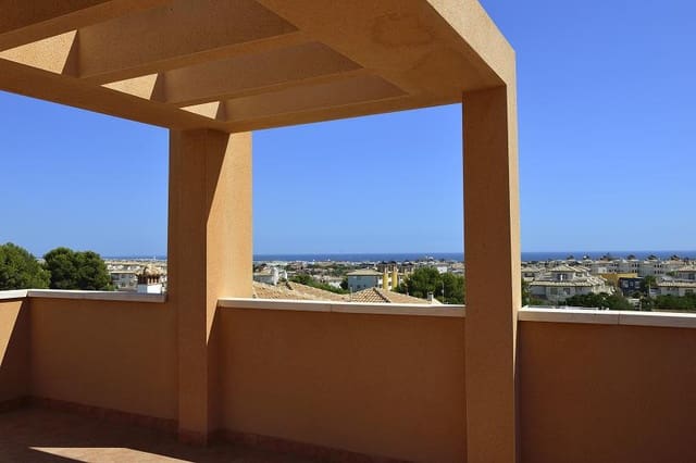 4 makuuhuone Huvila vuokrattavana paikassa Villamartin, Orihuela mukana uima-altaan - 1 400 € (Ref: 5020430)