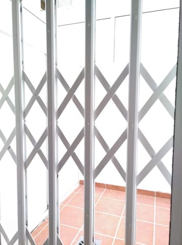 1 Zimmer Apartment zu vermieten in Guardamar del Segura mit Pool - 450 € (Ref: 5790164)