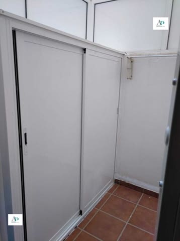 1 Zimmer Apartment zu vermieten in Guardamar del Segura mit Pool - 450 € (Ref: 5790164)