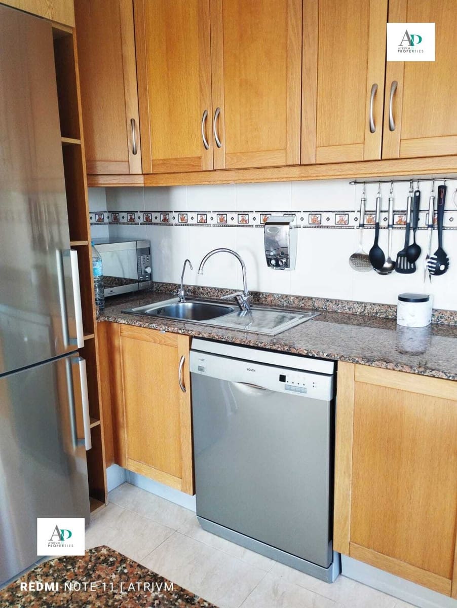 2 Zimmer Apartment zu vermieten in Guardamar del Segura mit Pool - 800 € (Ref: 5867190)