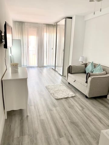 1 quarto Apartamento para arrendar em Torrevieja com piscina - 550 € (Ref: 6379128)