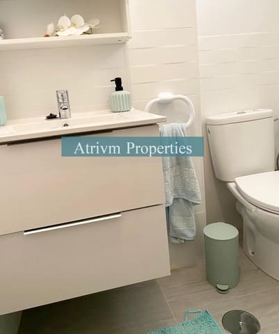 1 quarto Apartamento para arrendar em Torrevieja com piscina - 550 € (Ref: 6379128)