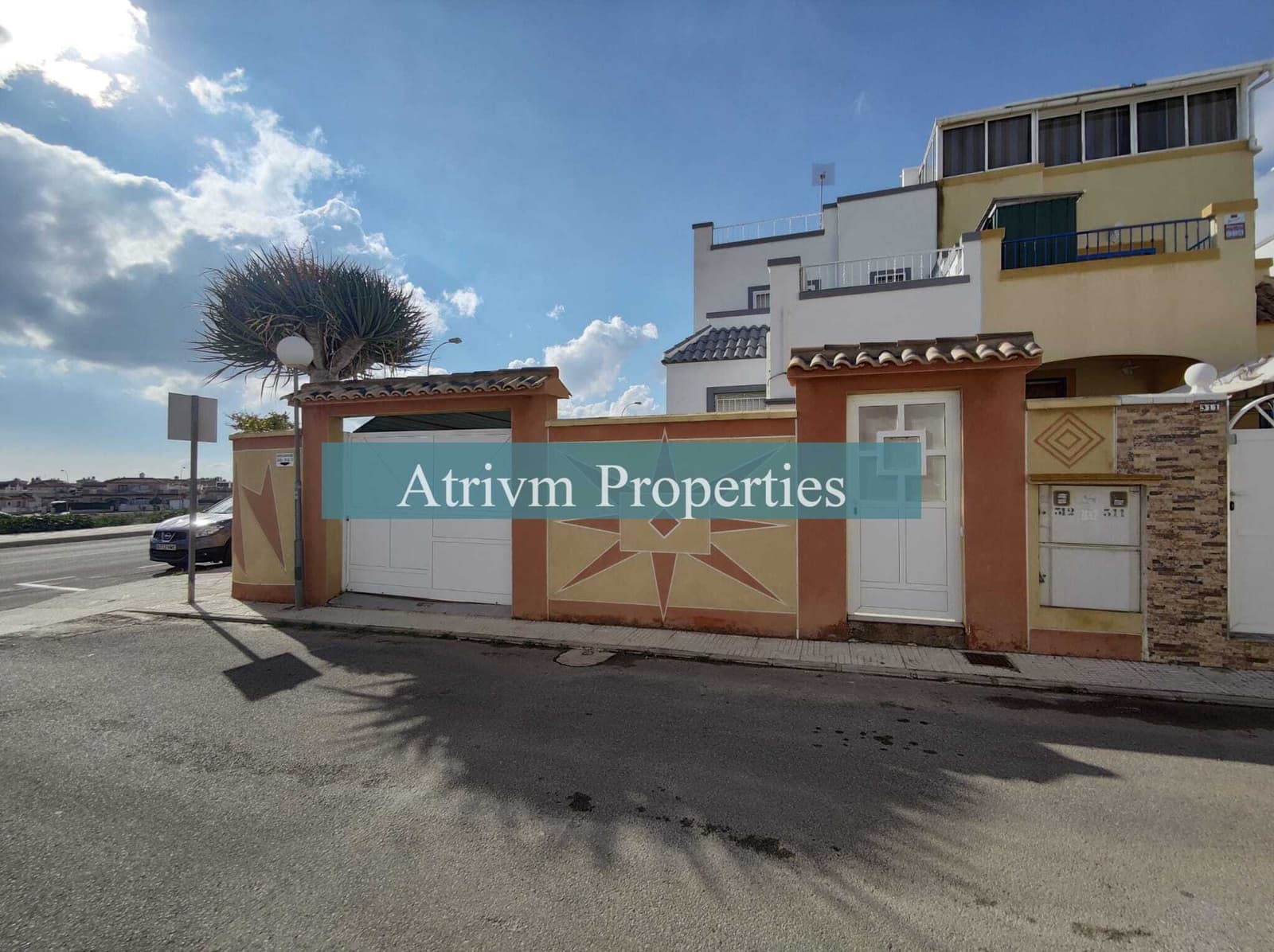 Villa/Maison de 2 chambres à louer à Playa Flamenca avec piscine - 900 € (Ref: 6573837)