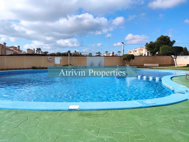 Villa/Maison de 2 chambres à louer à Playa Flamenca, Orihuela avec piscine - 900 € (Ref: 6573837)