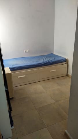 2 bedroom Apartment for rent in Torrevieja - € 750 (Ref: 6992454)