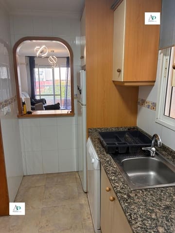 2 soverom Leilighet til leie i Torrevieja - € 750 (Ref: 6992454)