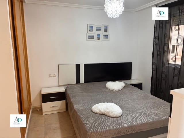 2 soverom Leilighet til leie i Torrevieja - € 750 (Ref: 6992454)